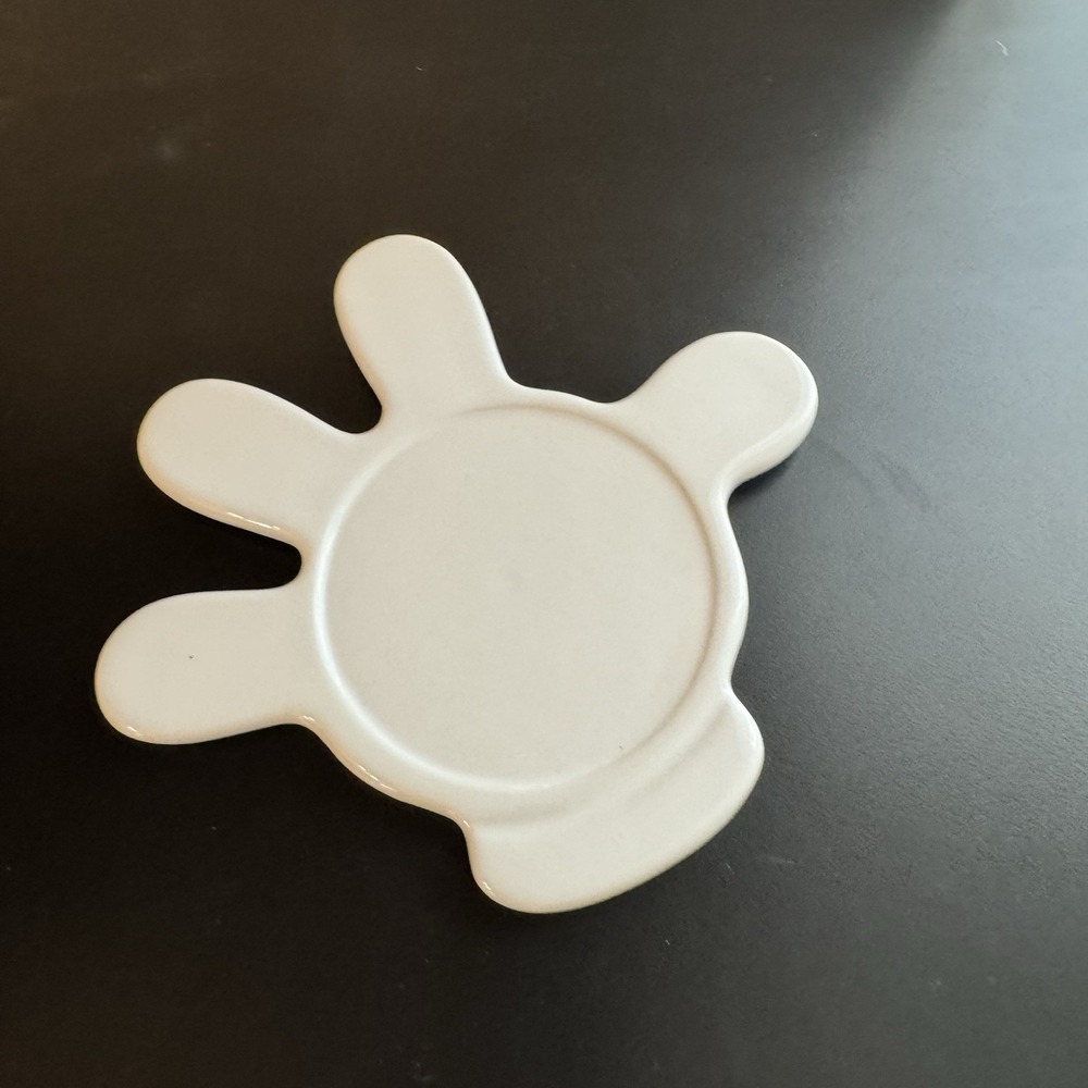 Disney‎ Mickey Mouse Trivet Spoon Rest Utensil Holder Hand Glove Thailand